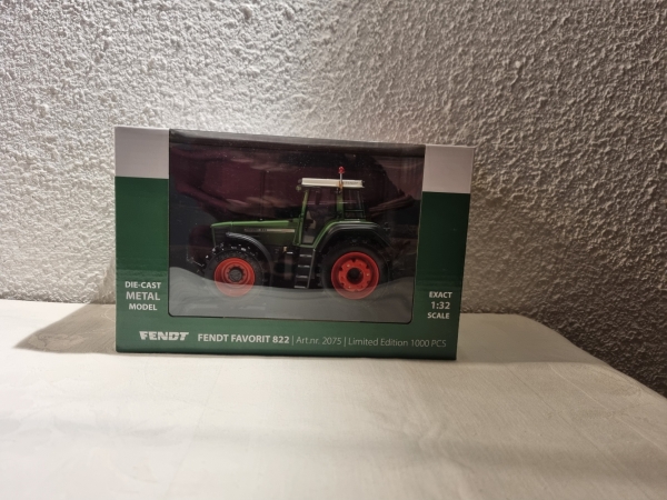 Fendt Favorit 822